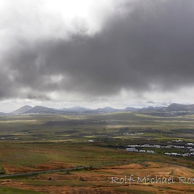 1236444485lanzarote_hdr_23_4_5.jpg